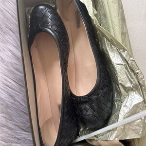 Real bottega veneta flats, bought from RealReal and couldn’t return, very cute!